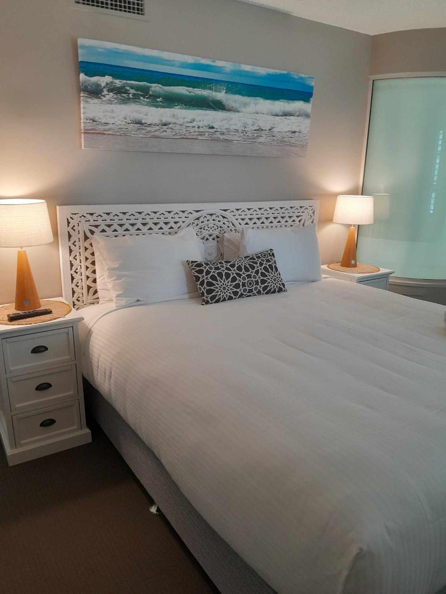 Grand Palais Boolarong Beachside Apartments Alexandra Headland Eksteriør billede