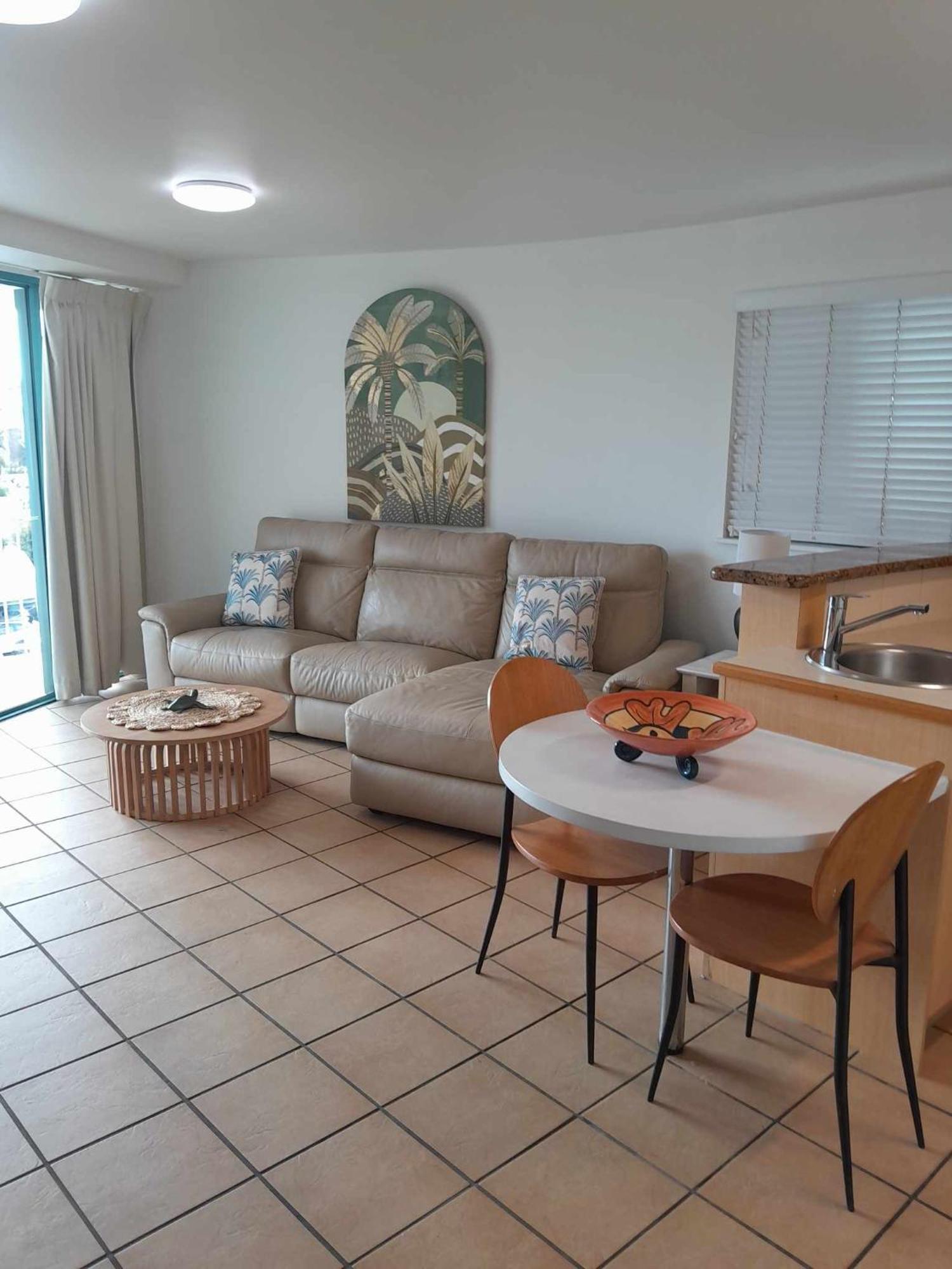 Grand Palais Boolarong Beachside Apartments Alexandra Headland Eksteriør billede