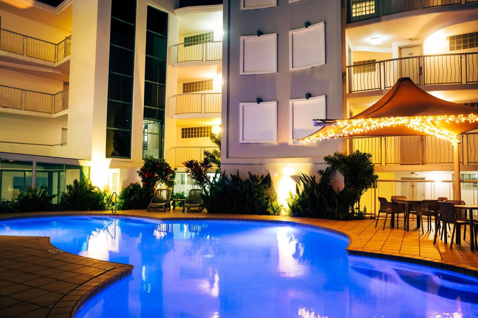 Grand Palais Boolarong Beachside Apartments Alexandra Headland Eksteriør billede
