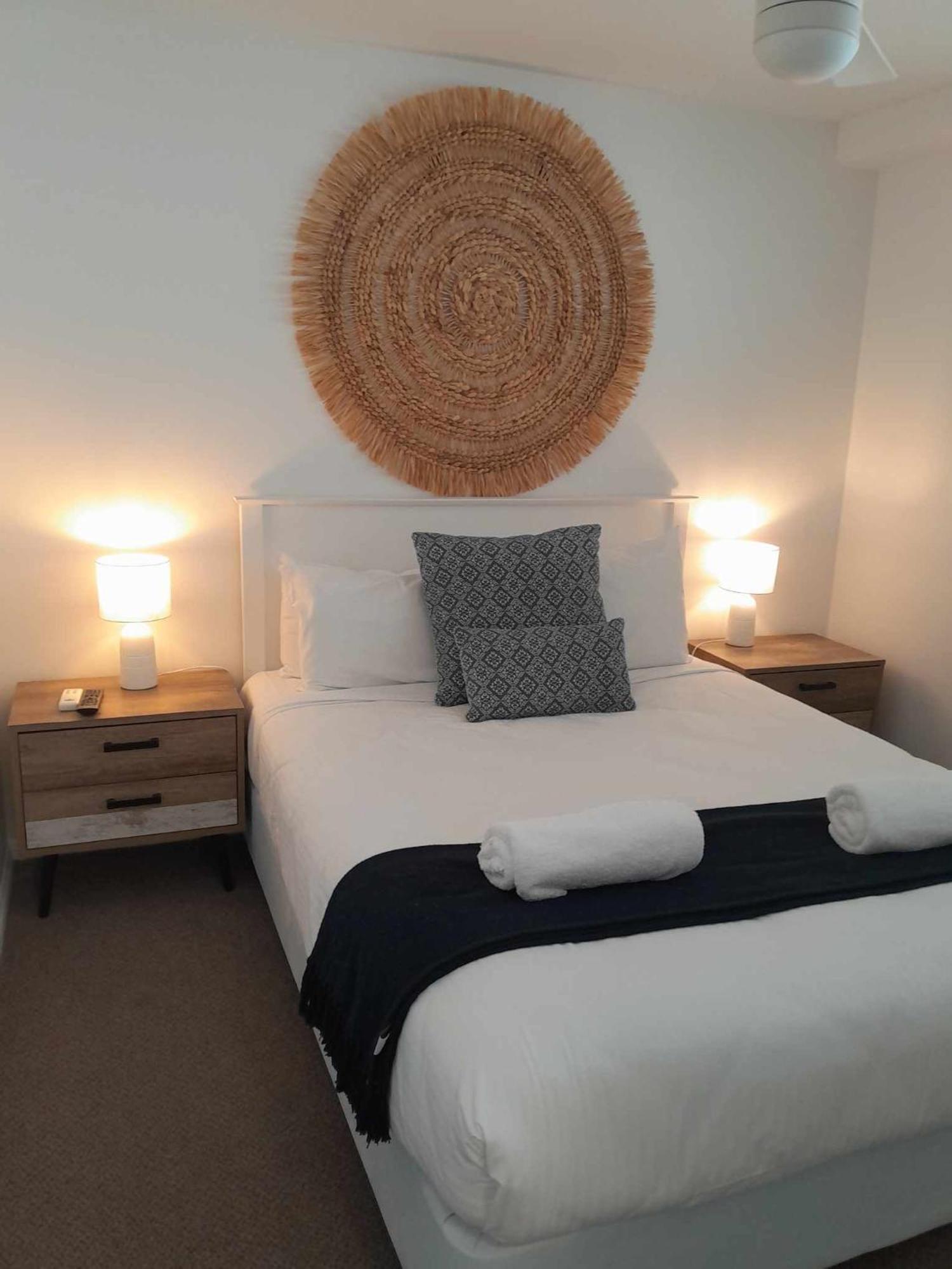 Grand Palais Boolarong Beachside Apartments Alexandra Headland Eksteriør billede